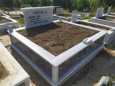 İKİ KİŞİLİK SÜTUNLU MEZAR FIYATI (1)