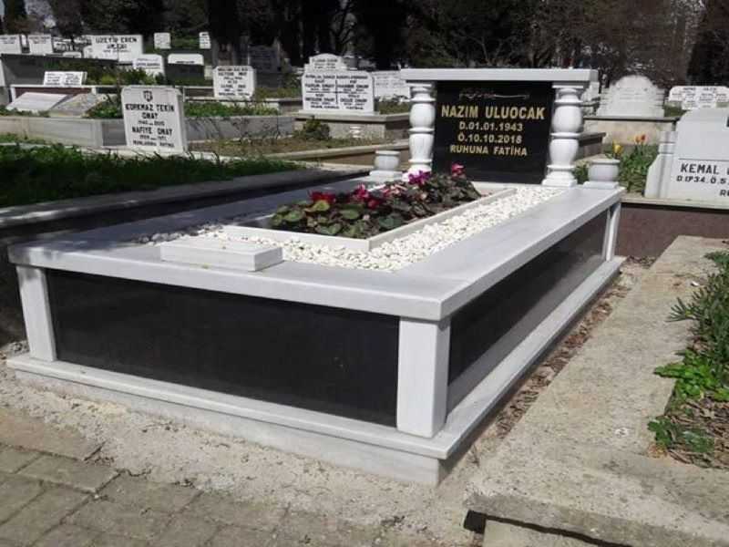 TEK KİŞİLİK BAŞ TAŞI SÜTUNLU GRANİT MEZAR