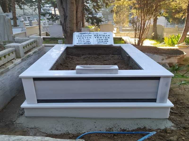TEK KİŞİLİK ÇİFT ŞERİTLİ KİTABE MERMER MEZAR (4)