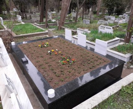 Verde Star Komple Granit Mezar